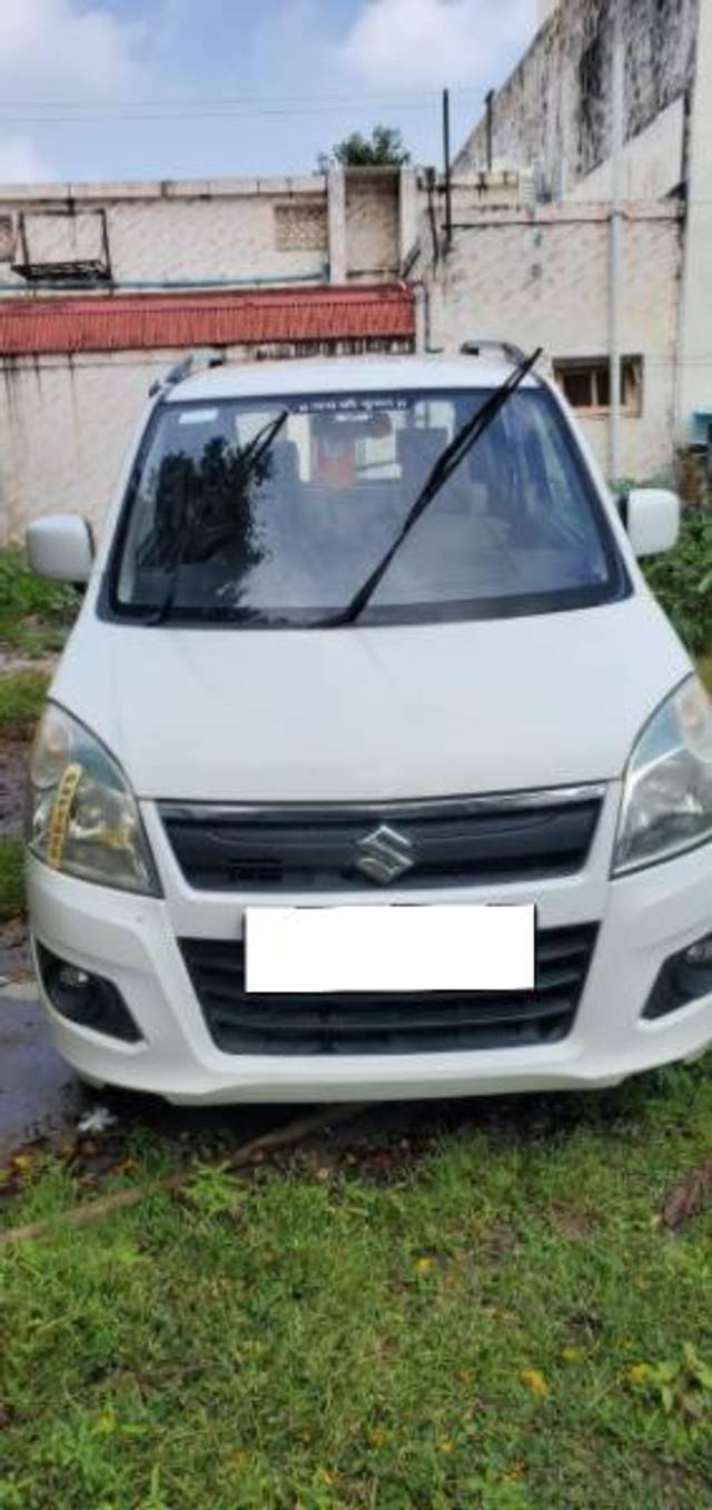 https://images10.gaadi.com/usedcar_image/4326871/original/processed_e13ee7be-b002-4d05-8a4c-122c9f5d42f9.jpg?imwidth=6400