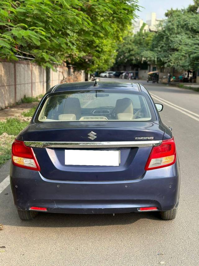 https://images10.gaadi.com/usedcar_image/4326928/original/processed_fa4bc7c62d0e7b9a4212db201c2df4bf.jpg?imwidth=6401