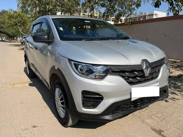 https://images10.gaadi.com/usedcar_image/4327008/original/processed_01be2b1bc0dcc5cc4ad0ab3a614a8d5b.jpg?imwidth=6400