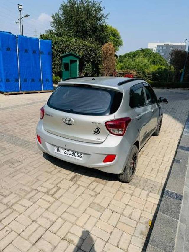 https://images10.gaadi.com/usedcar_image/4327100/original/9c0c23fd40a0b042ac748a7c4dd1dcd2.jpeg?imwidth=6401