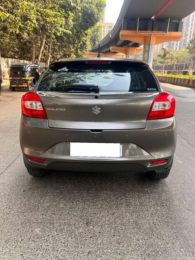 https://images10.gaadi.com/usedcar_image/4327143/original/processed_de65e4eba2f4a2da447c993c92bc2877.jpeg?imwidth=6402