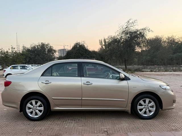 https://images10.gaadi.com/usedcar_image/4327160/original/processed_9b9b1ef01cf28ac91c34b93bfa67b079.jpg?imwidth=6401