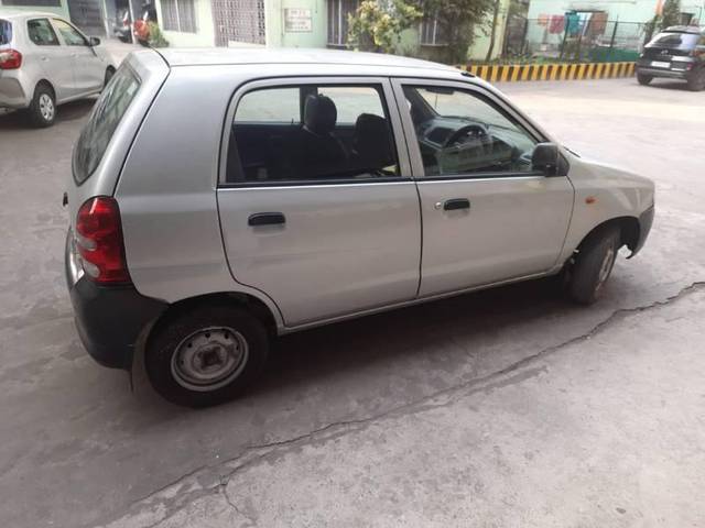 https://images10.gaadi.com/usedcar_image/4327414/original/processed_b31f2157-c41e-4bc1-acab-3dba6ae6026e.jpg?imwidth=6400