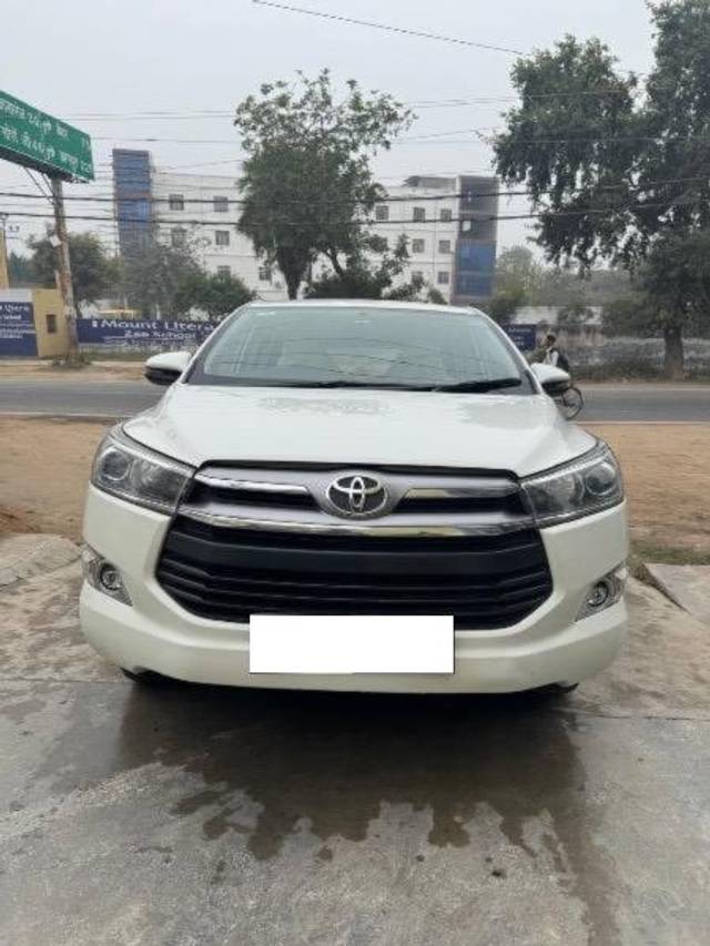 https://images10.gaadi.com/usedcar_image/4327586/original/processed_b9f4a4a3-1053-4932-a1fa-976ef549b911.jpg?imwidth=6402