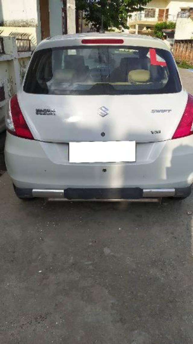 https://images10.gaadi.com/usedcar_image/4327591/original/processed_373e7acf-b996-4ce3-a0f0-39016e8ddb06.jpg?imwidth=6402