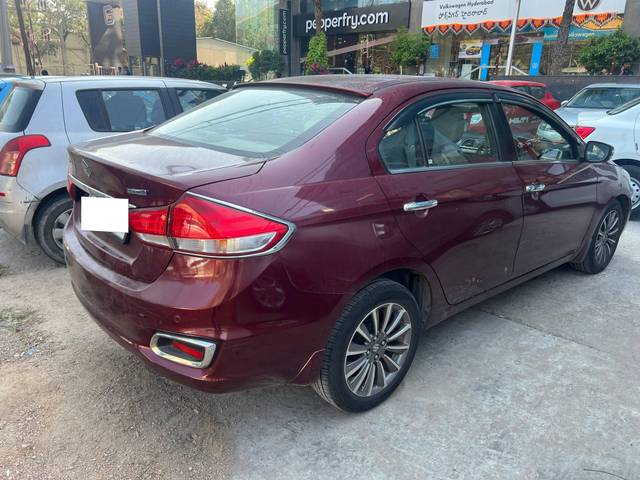 https://images10.gaadi.com/usedcar_image/4327726/original/processed_d9ac12cd-7abd-4406-b5ed-eb0f448b7a09.jpeg?imwidth=6401