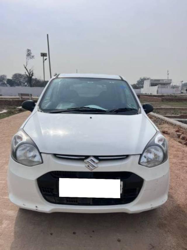 https://images10.gaadi.com/usedcar_image/4327907/original/processed_45f75316-543f-4125-8e81-2968931fe638.jpg?imwidth=6400