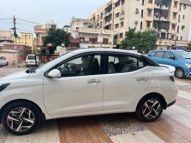 https://images10.gaadi.com/usedcar_image/4328033/original/6e7b52bc045f98e7eae3ed0cc015bcfa.jpg?imwidth=6401