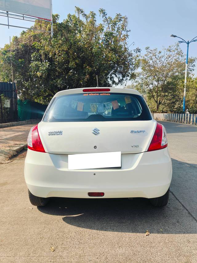 https://images10.gaadi.com/usedcar_image/4328097/original/processed_ce42d22d63dd97cb992f506bd4404450.jpg?imwidth=6401