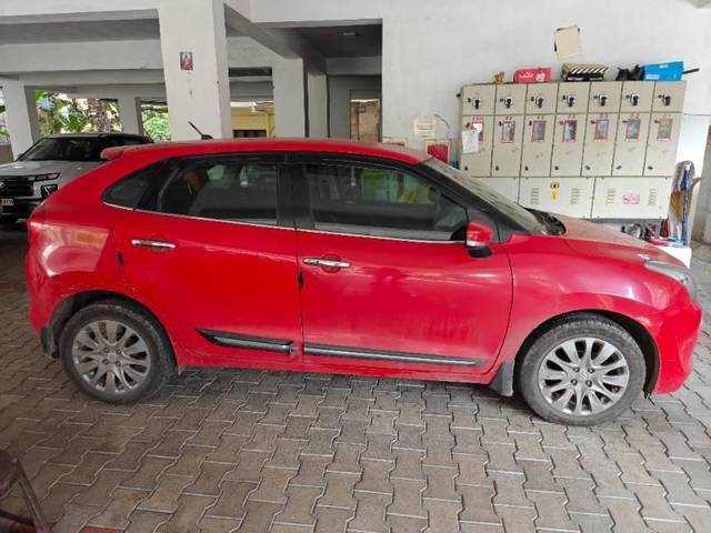 https://images10.gaadi.com/usedcar_image/4328118/original/processed_fe605ba0-7460-49ab-a18c-3350c8096a51.jpg?imwidth=6401