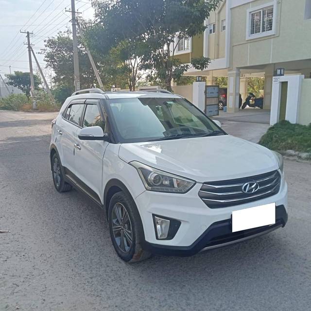 https://images10.gaadi.com/usedcar_image/4328126/original/processed_9d6eeaa0f077bc35cd195d8956ec30c0.jpg?imwidth=6400