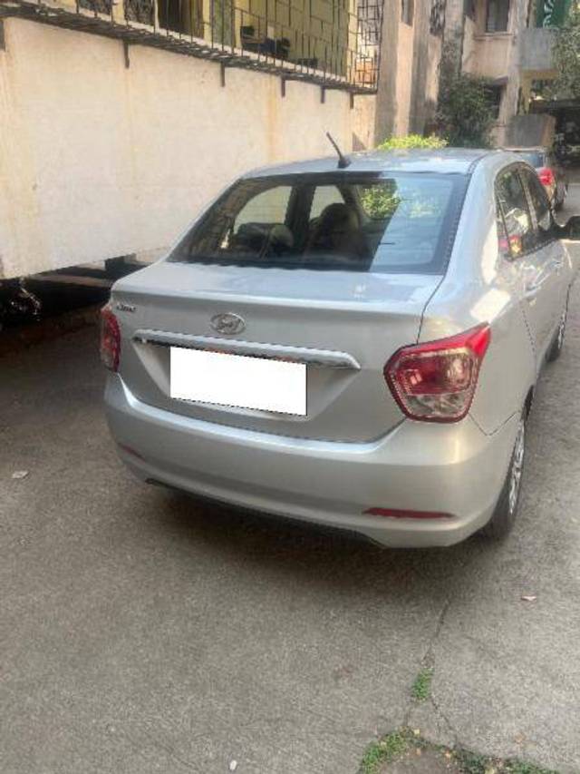 https://images10.gaadi.com/usedcar_image/4328163/original/2166cfe8052e415d775bb2ef35324999.jpg?imwidth=6401