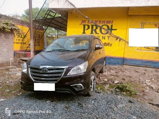 https://images10.gaadi.com/usedcar_image/4328225/original/processed_461ed415-6288-4bb7-8141-14eeb88d32fb.jpg?imwidth=6402