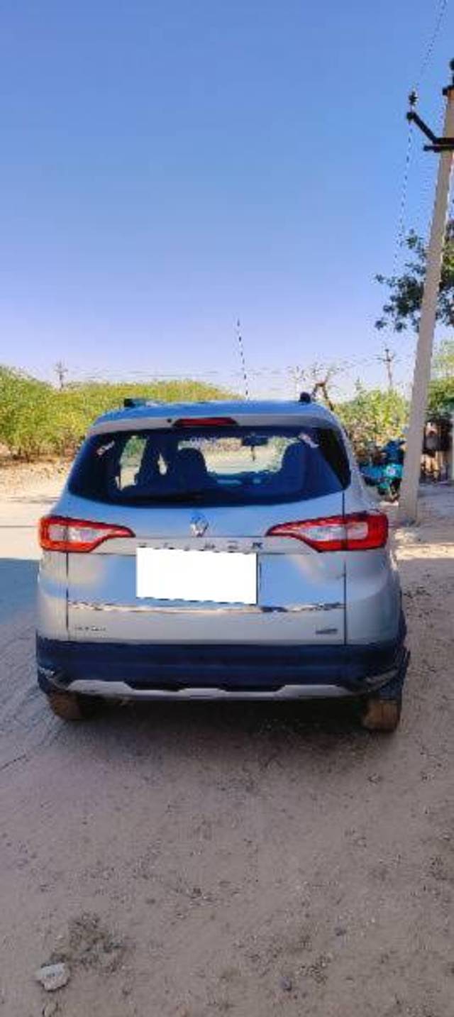 https://images10.gaadi.com/usedcar_image/4328261/original/processed_fc0fdcaa-ab42-423b-b83c-f3ace09767ec.jpg?imwidth=6402