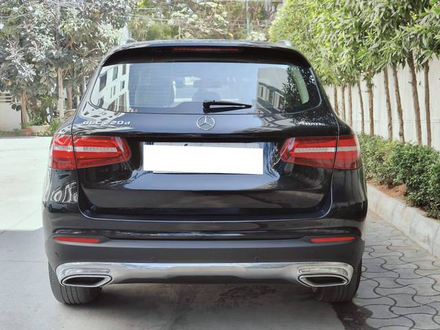 https://images10.gaadi.com/usedcar_image/4328359/original/processed_e1274744353cd8a75414e422811343a2.jpg?imwidth=6402