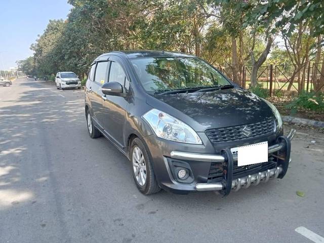 https://images10.gaadi.com/usedcar_image/4328475/original/processed_3e60dbeb84090e81f01e1facf9e005fe.jpg?imwidth=6400