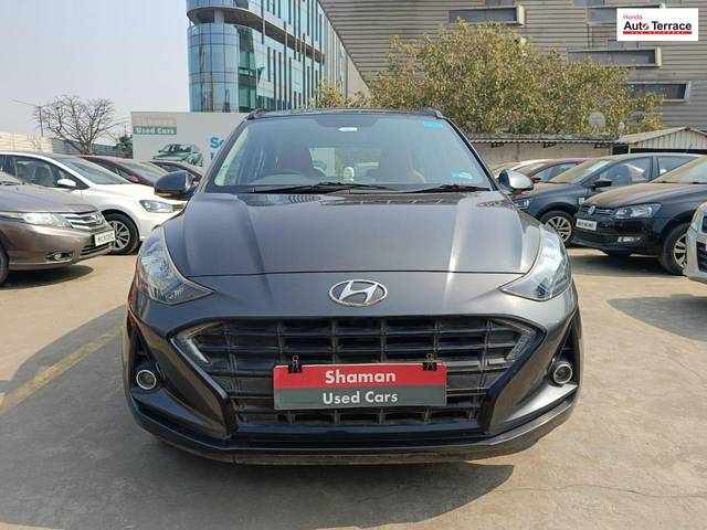 https://images10.gaadi.com/usedcar_image/4328552/original/d1ee3bfdf36dad838ecc8dcab7f25e3a.jpg?imwidth=6400