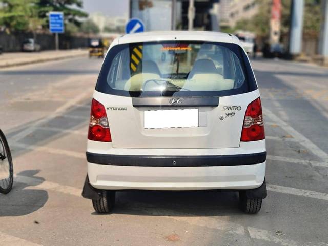 https://images10.gaadi.com/usedcar_image/4328595/original/processed_65597b2f9b884a70c43a377738d51975.jpeg?imwidth=6402