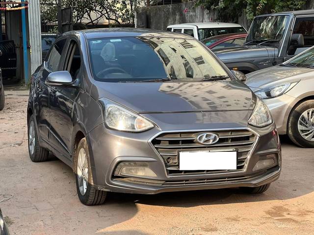 https://images10.gaadi.com/usedcar_image/4328604/original/processed_d1798b7b609340fee62e4034f0e917d4.jpg?imwidth=6400