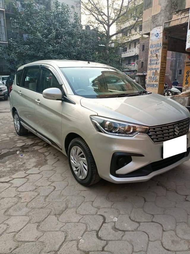 https://images10.gaadi.com/usedcar_image/4328614/original/processed_8c60a6151c0518049de75607623845f5.jpg?imwidth=6400