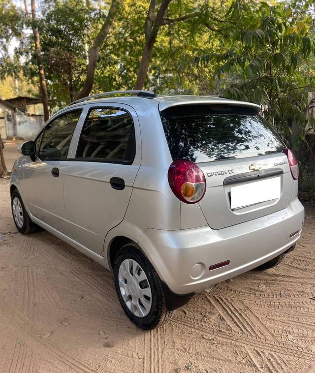 https://images10.gaadi.com/usedcar_image/4328649/original/processed_d1eaa520528259fa6de762e82a52f99b.jpg?imwidth=6402