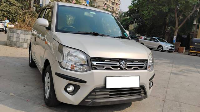 https://images10.gaadi.com/usedcar_image/4328654/original/processed_d7c69aa917493a7820bb7e03e5007ade.jpg?imwidth=6400