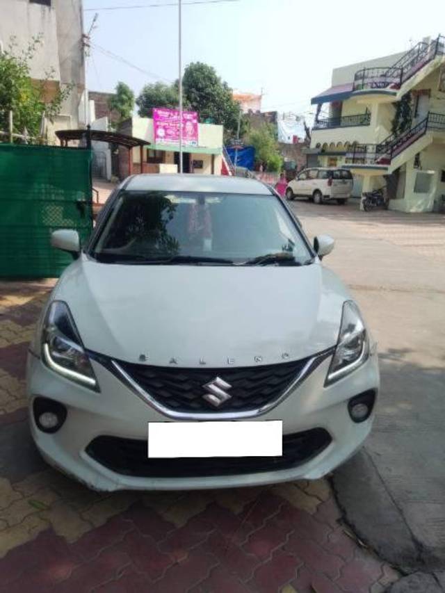 https://images10.gaadi.com/usedcar_image/4328684/original/processed_758aa19b-0965-494d-bf8c-8ca42d8529a7.jpg?imwidth=6400