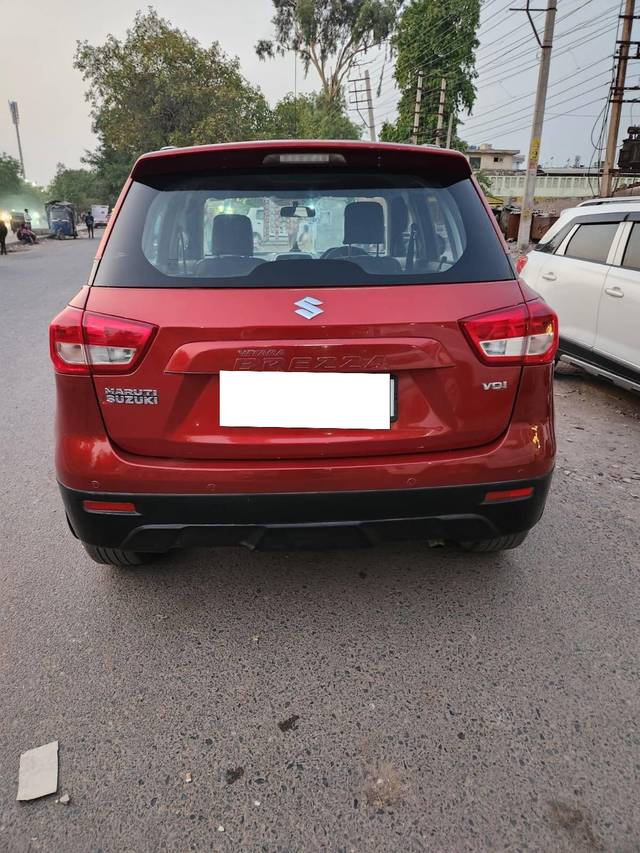 https://images10.gaadi.com/usedcar_image/4328727/original/processed_c4c4da86cf8b46c68ea114808bec1a83.jpg?imwidth=6401