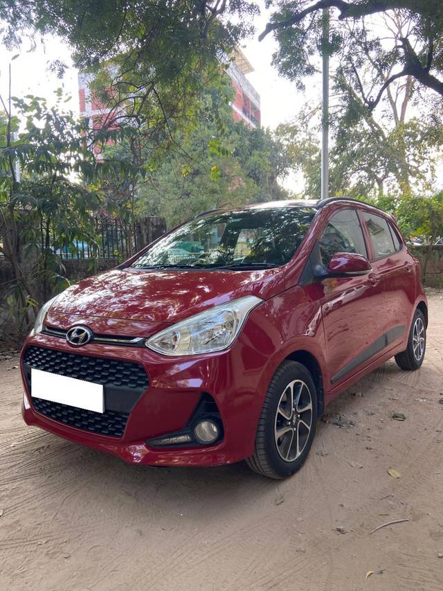 https://images10.gaadi.com/usedcar_image/4328755/original/processed_94f620fbfa65c3ee0fc1c3cb4132cf22.jpg?imwidth=6402