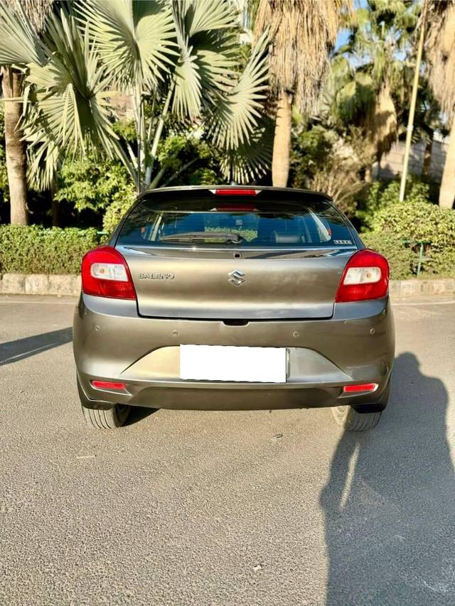 https://images10.gaadi.com/usedcar_image/4328888/original/processed_8a3bf54a31ca985e3d0bf548fa956541.jpg?imwidth=6402