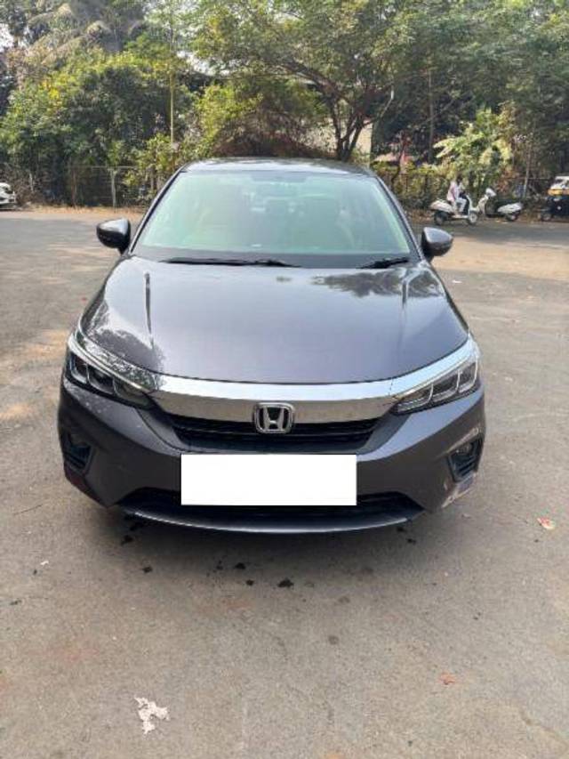 https://images10.gaadi.com/usedcar_image/4328910/original/ded8c66d2fdce91dffd72d62fbd32a39.jpg?imwidth=6400