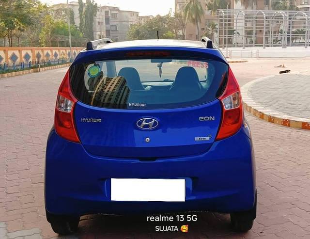 https://images10.gaadi.com/usedcar_image/4329038/original/processed_fecc6d845b74e83cd9dcc9b4f392c9f0.jpg?imwidth=6402