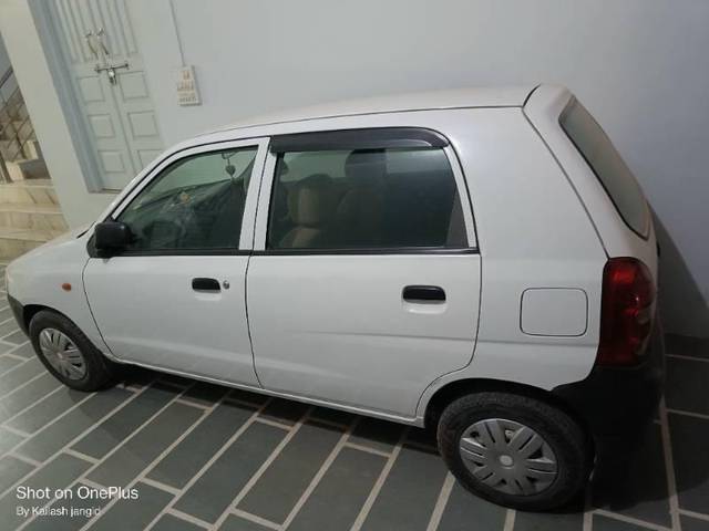 https://images10.gaadi.com/usedcar_image/4329160/original/processed_f0b93a34-49e0-4221-80ad-cec623595ee3.jpg?imwidth=6402