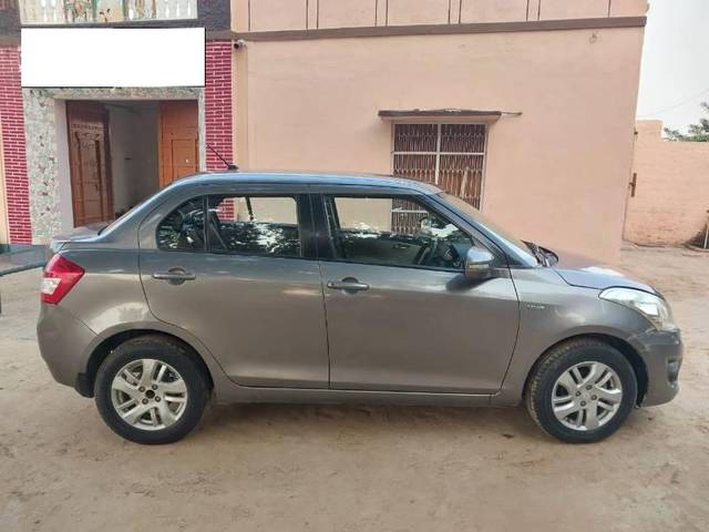 https://images10.gaadi.com/usedcar_image/4329441/original/processed_a27e8798-f50d-4f35-a7e6-69fbf22e1a8a.jpg?imwidth=6401