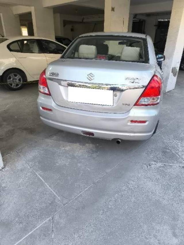 https://images10.gaadi.com/usedcar_image/4329492/original/processed_a51a084d-6202-4ea1-b8c6-2091836b5d12.jpg?imwidth=6402