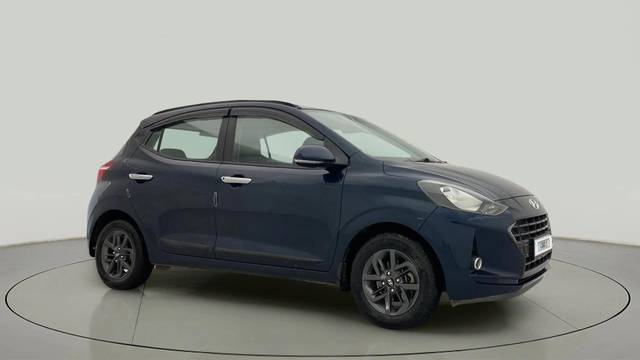 https://images10.gaadi.com/usedcar_image/4329542/original/9d429d324471fd8a78a80c77e907445e.jpg?imwidth=6400