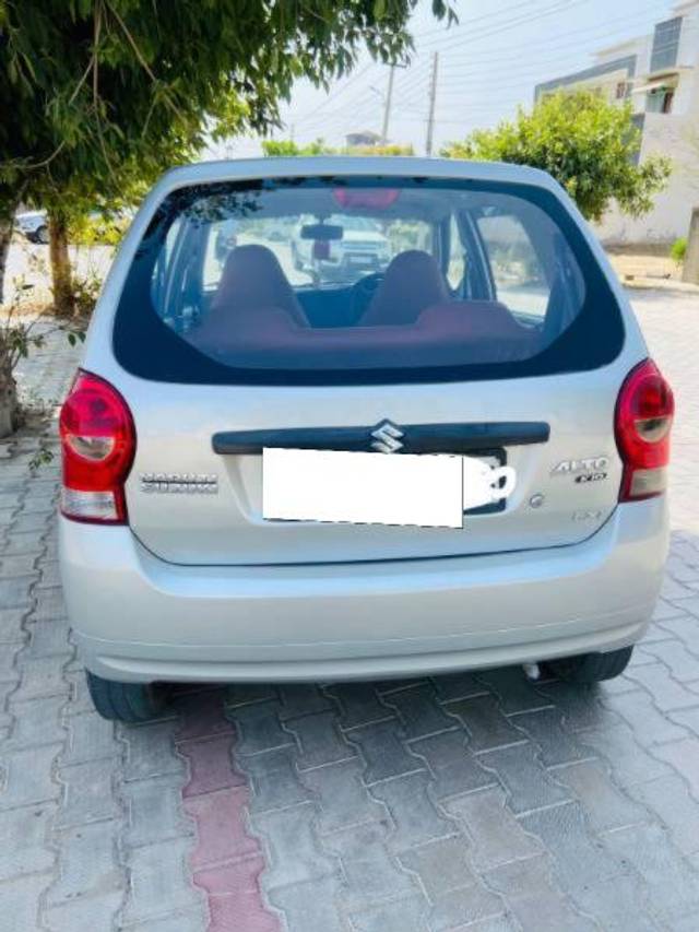 https://images10.gaadi.com/usedcar_image/4329578/original/processed_74beff2b-7a93-439b-8a6e-1ea3fe19936a.jpg?imwidth=6401