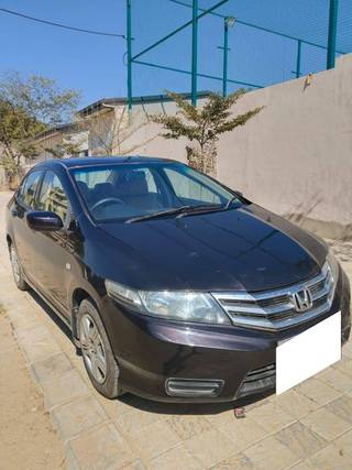 Honda City 2011-2013 Honda City 1.5 V MT Sunroof