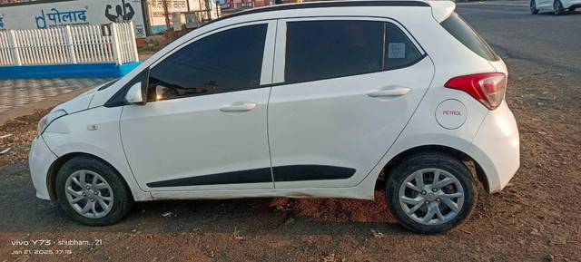 https://images10.gaadi.com/usedcar_image/4329701/original/processed_7ef2a892-7a0c-4c70-9c6e-0222abb42e04.jpg?imwidth=6402