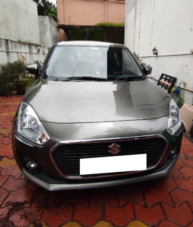 https://images10.gaadi.com/usedcar_image/4329776/original/processed_8ec527d3-52cf-42a3-ab58-3be1f1ed0011.jpg?imwidth=6401