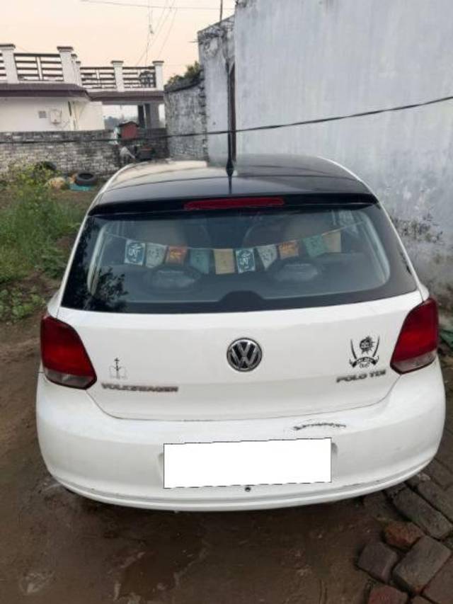 https://images10.gaadi.com/usedcar_image/4329948/original/processed_9aa3f92a-a5b7-4da9-a241-264d758a0aef.jpg?imwidth=6401