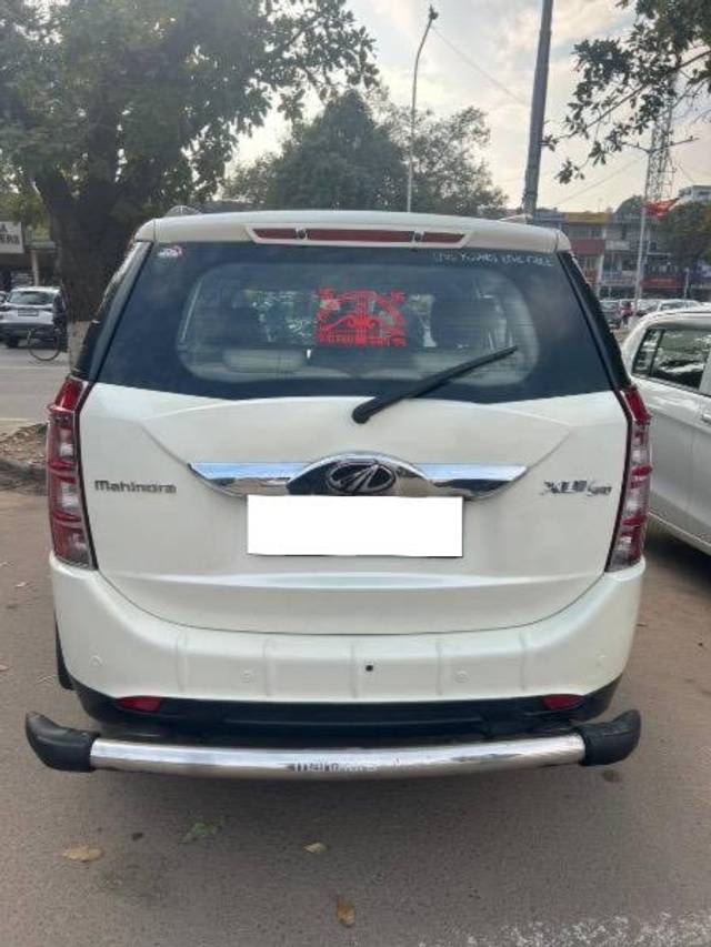 https://images10.gaadi.com/usedcar_image/4330043/original/processed_2a82071d-a3a9-444a-8c8e-1a85362002ee.jpeg?imwidth=6401