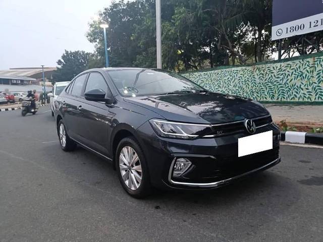 https://images10.gaadi.com/usedcar_image/4330067/original/processed_bdc4a06c-a74a-4bc9-86c8-7cc9ed28e290.jpeg?imwidth=6400