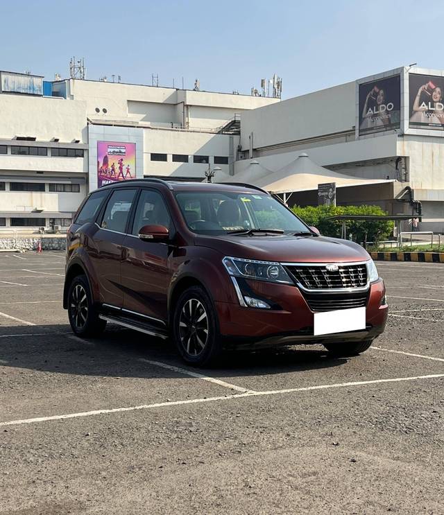 https://images10.gaadi.com/usedcar_image/4330070/original/processed_ad8e0be831b2119806cb058ce7039e73.jpg?imwidth=6400