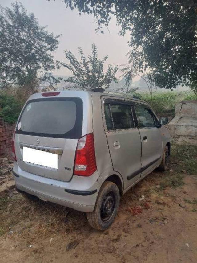 https://images10.gaadi.com/usedcar_image/4330109/original/a383922b4f3d6687767441116a79a4a6.jpg?imwidth=6401