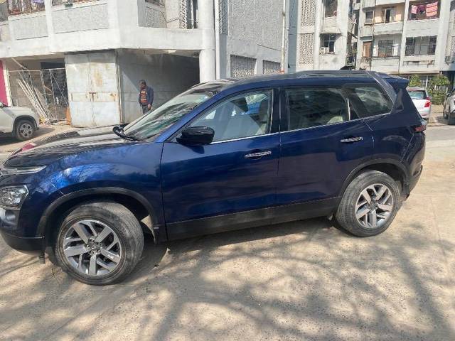 https://images10.gaadi.com/usedcar_image/4330113/original/e81f627f101814c8a7fb03d013fcaad3.jpeg?imwidth=6402