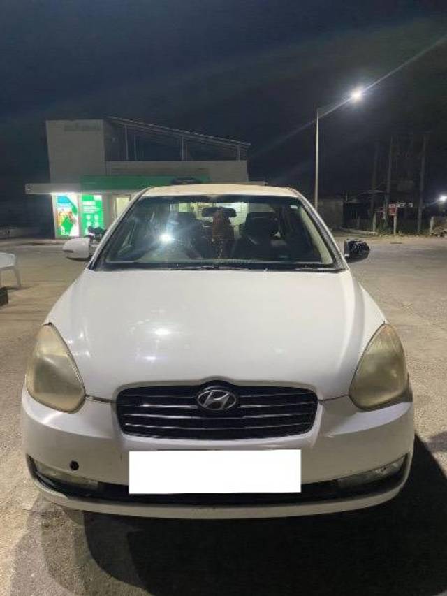 https://images10.gaadi.com/usedcar_image/4330341/original/processed_52ab4111-fb23-47de-b7a1-f2e91b379539.jpeg?imwidth=6400