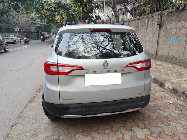 https://images10.gaadi.com/usedcar_image/4330377/original/processed_ac1b93441414cb4ee53d6a1da1bd0728.jpg?imwidth=6402