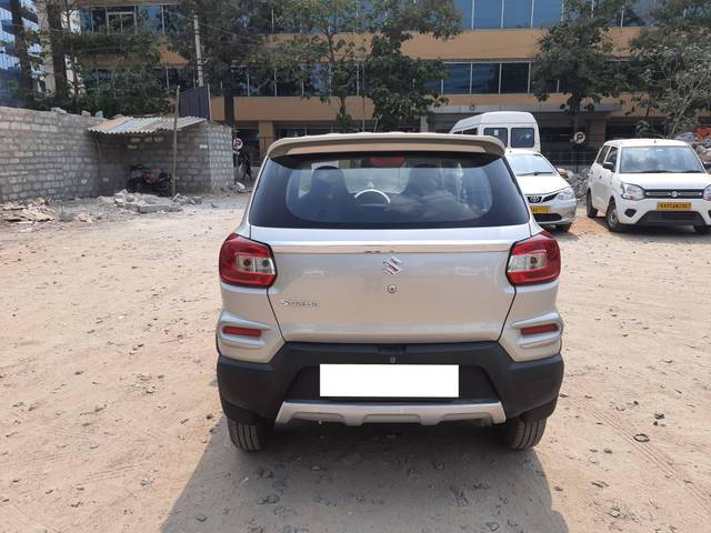 https://images10.gaadi.com/usedcar_image/4330445/original/processed_3c05998f61602bf03b798b512597e858.jpg?imwidth=6401