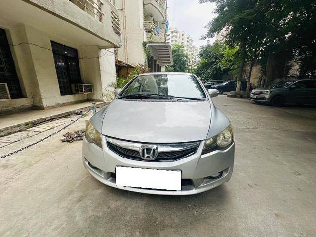 https://images10.gaadi.com/usedcar_image/4330461/original/f717e0b07d3e2109f15990007a567752.jpeg?imwidth=6400